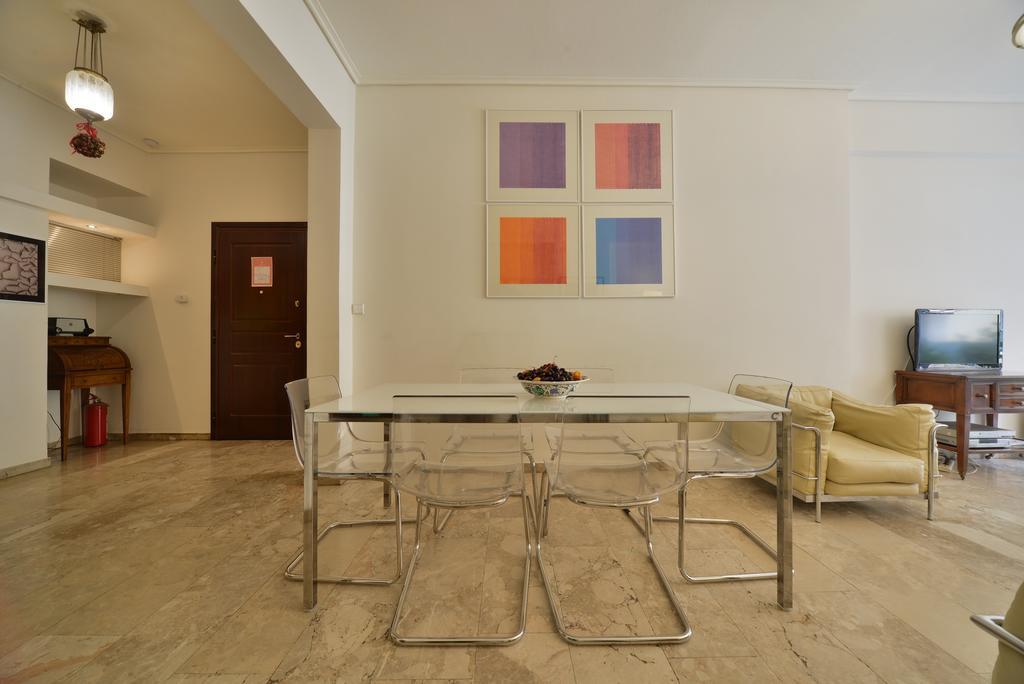 Architect Designer'S Apartment In Kolonaki Athena Bagian luar foto